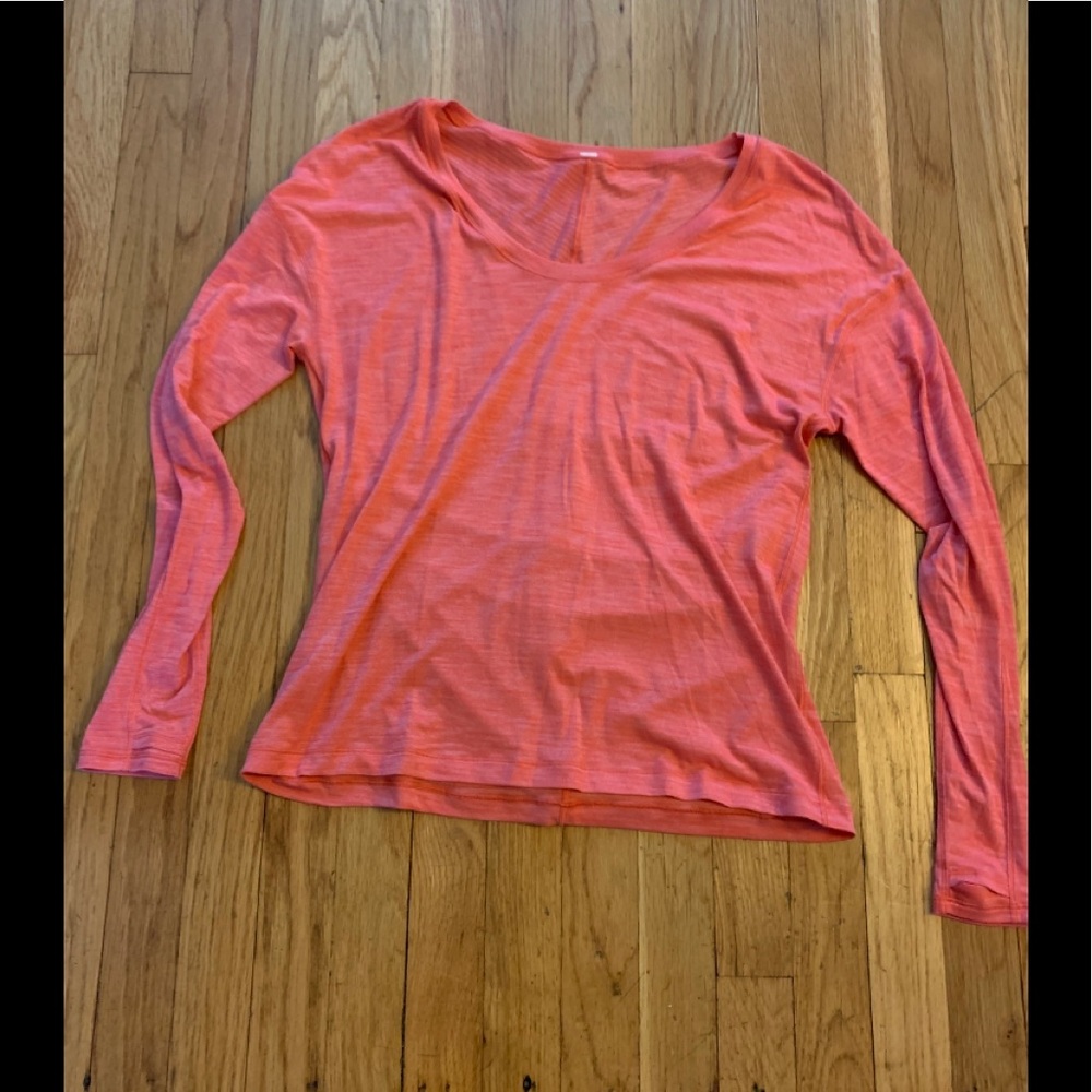 Lululemon Meant to Move LS Top